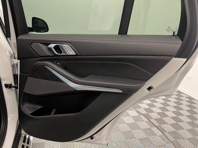 2024 BMW X5 xDrive40i AWD