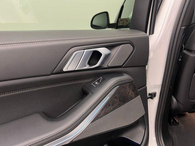 2024 BMW X5 xDrive40i AWD