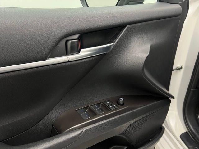 2024 Toyota Camry SE FWD