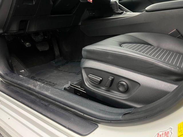 2024 Toyota Camry SE FWD