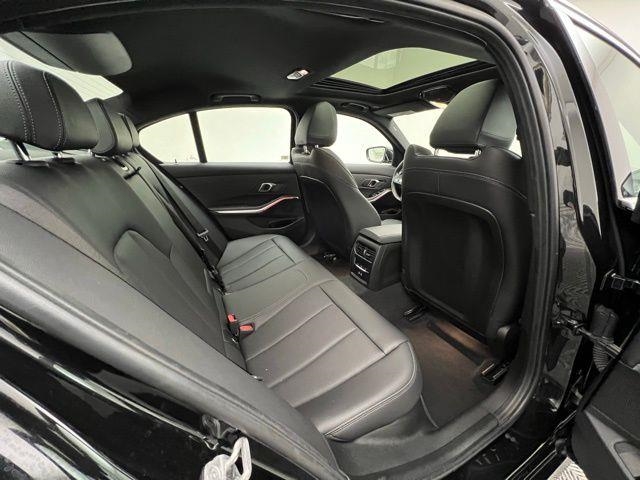 2024 BMW 3 Series 330i xDrive AWD