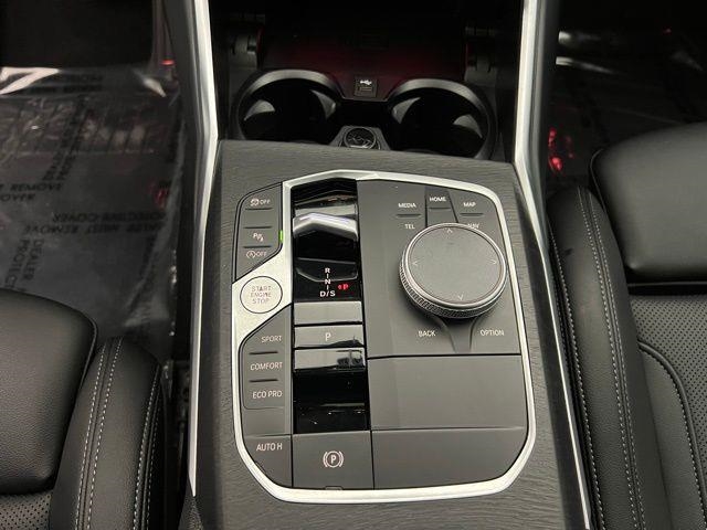 2024 BMW 3 Series 330i xDrive AWD
