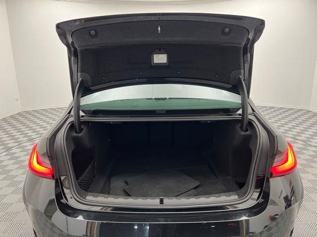 2024 BMW 3 Series 330i xDrive AWD