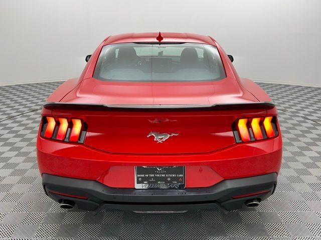 2024 Ford Mustang EcoBoost RWD