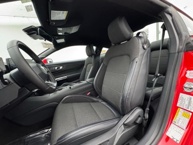 2024 Ford Mustang EcoBoost RWD