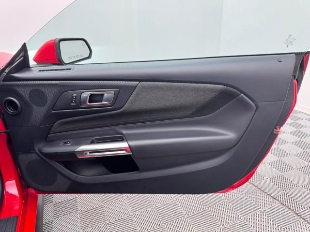 2024 Ford Mustang EcoBoost RWD