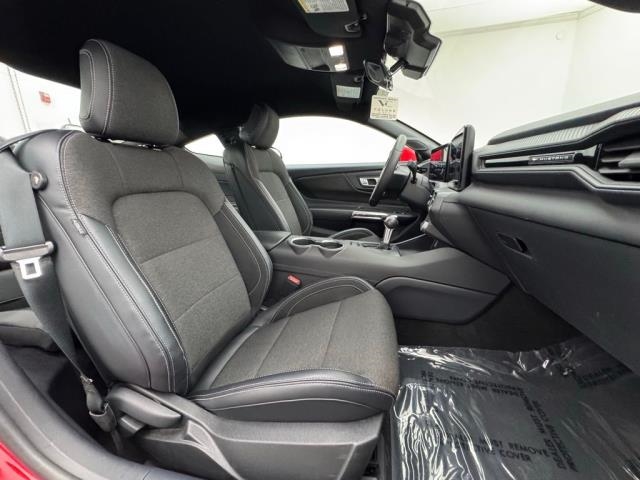 2024 Ford Mustang EcoBoost RWD