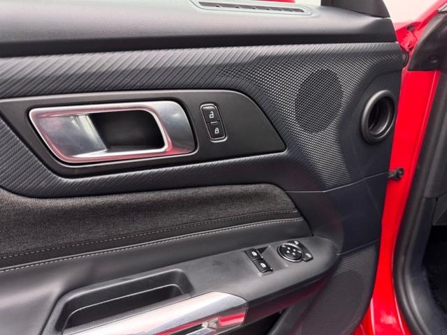 2024 Ford Mustang EcoBoost RWD