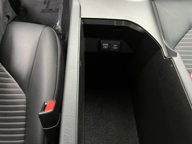 2024 Toyota Camry SE FWD