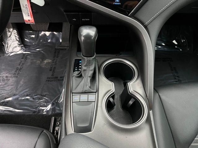 2024 Toyota Camry SE FWD