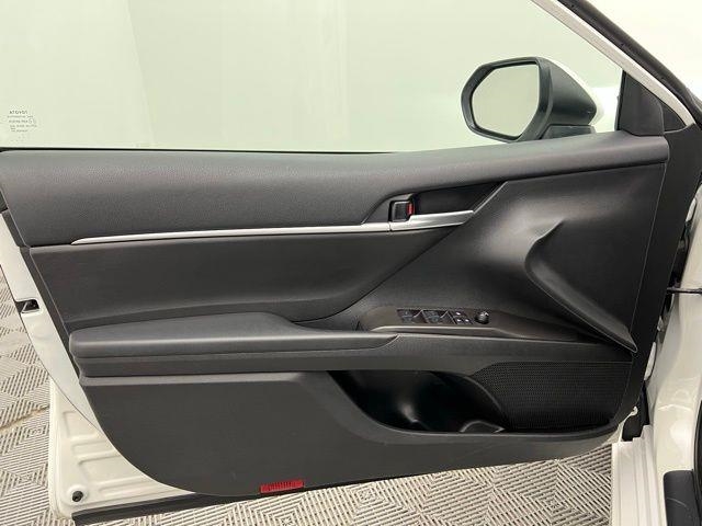 2024 Toyota Camry SE FWD