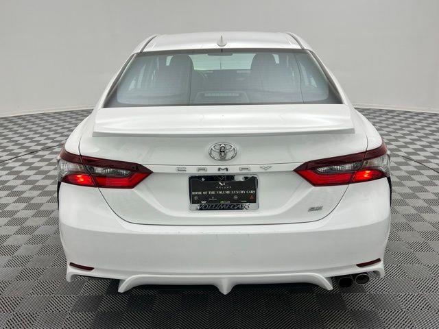 2024 Toyota Camry SE FWD