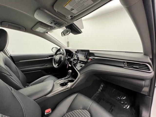 2024 Toyota Camry SE FWD