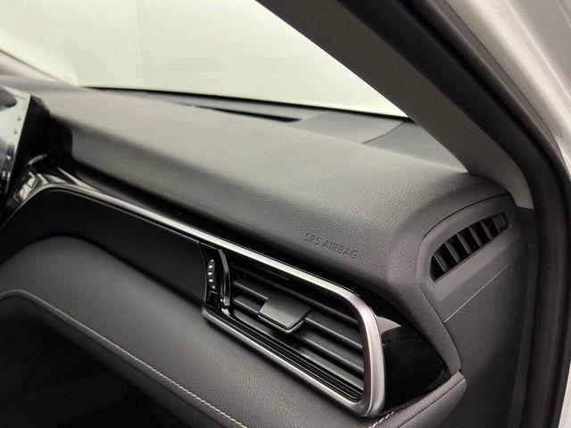 2024 Toyota Camry SE FWD