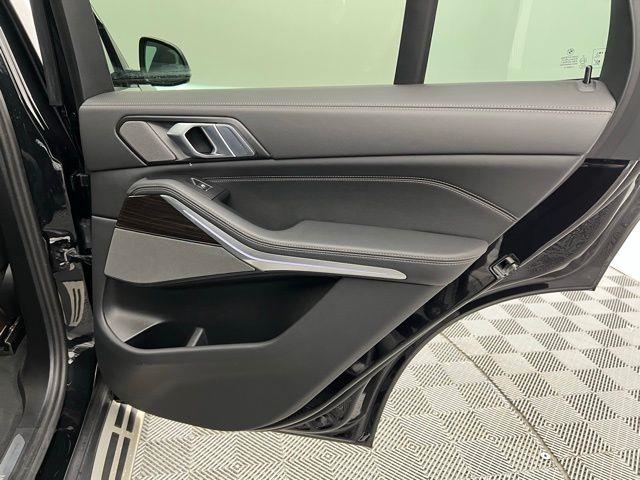 2024 BMW X5 xDrive40i AWD