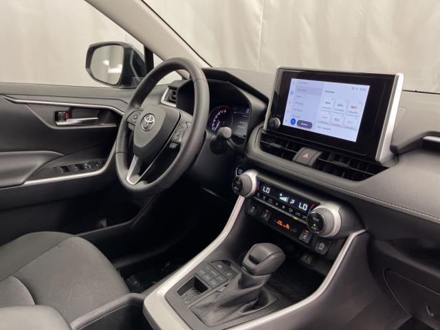 2024 Toyota RAV4 XLE AWD
