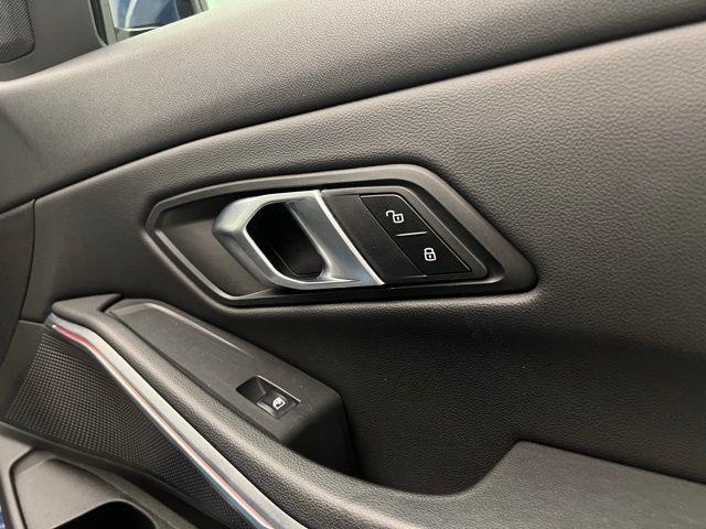 2024 BMW 3 Series 330i xDrive AWD