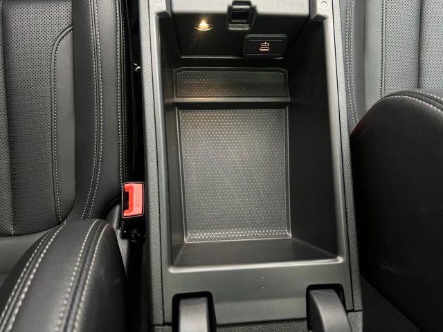 2024 BMW 3 Series 330i xDrive AWD