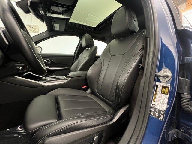 2024 BMW 3 Series 330i xDrive AWD