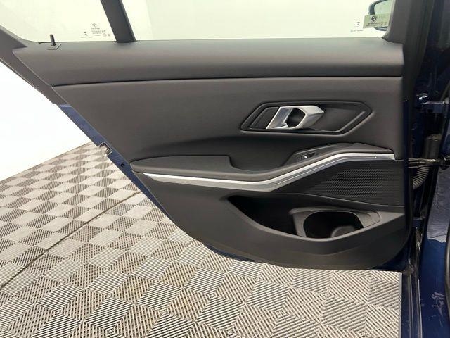 2024 BMW 3 Series 330i xDrive AWD