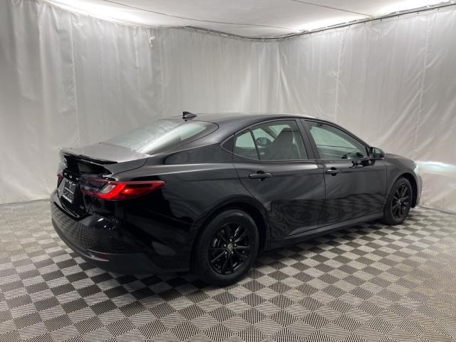 2025 Toyota Camry LE FWD