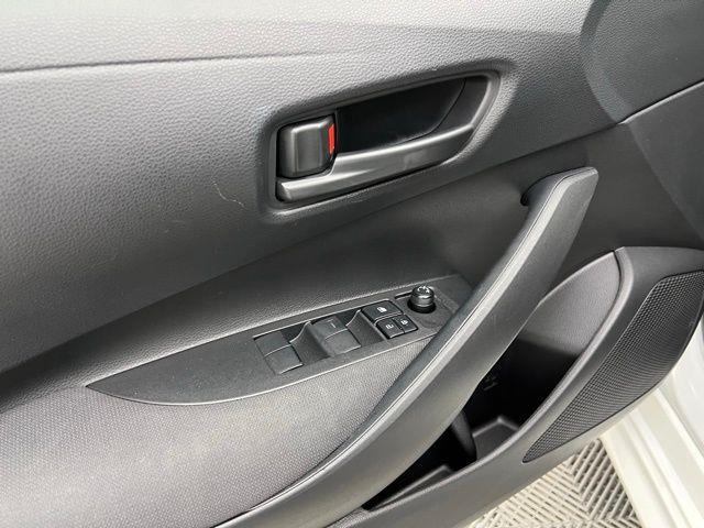 2025 Toyota Corolla Hybrid LE FWD