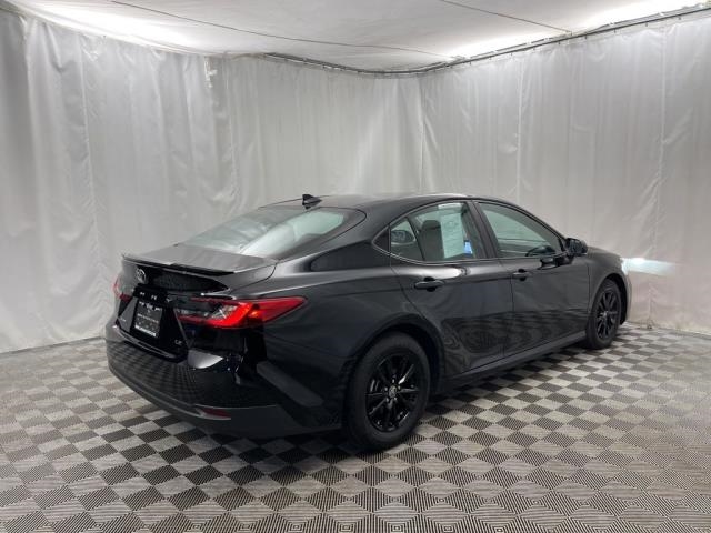 2025 Toyota Camry LE FWD