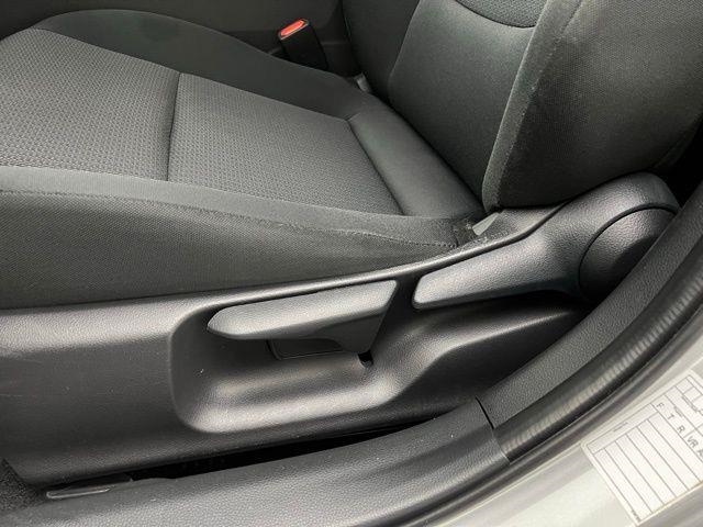 2024 Toyota Prius LE FWD