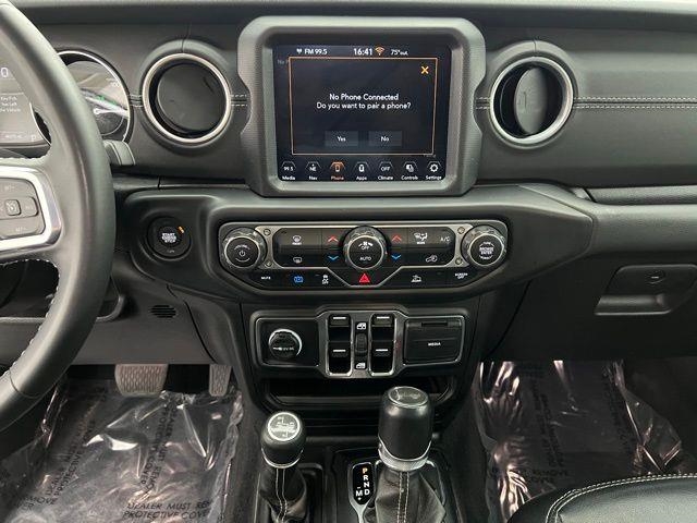 2023 Jeep Wrangler 4xe Sahara AWD