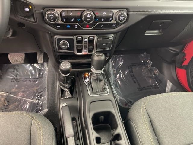 2024 Jeep Wrangler 4xe Sahara AWD