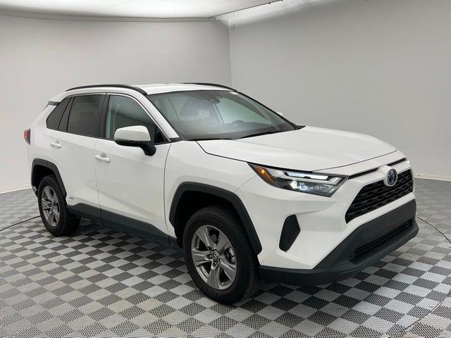 2024 Toyota RAV4 Hybrid XLE AWD