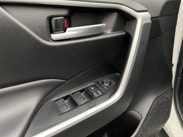 2024 Toyota RAV4 Hybrid XLE AWD