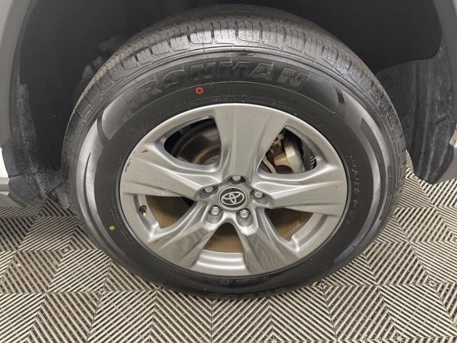 2024 Toyota RAV4 Hybrid XLE AWD