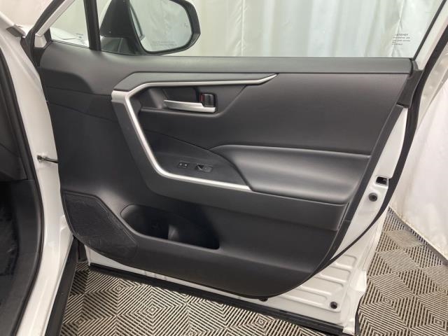 2024 Toyota RAV4 Hybrid XLE AWD