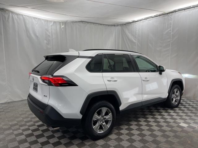 2024 Toyota RAV4 XLE FWD