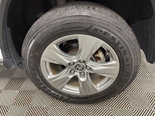 2024 Toyota RAV4 XLE FWD