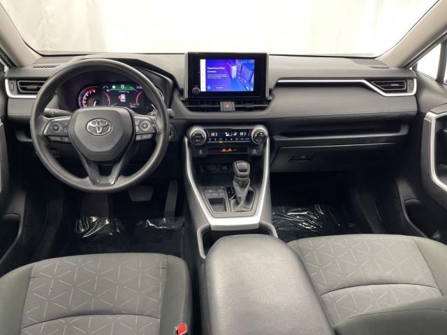 2024 Toyota RAV4 XLE FWD