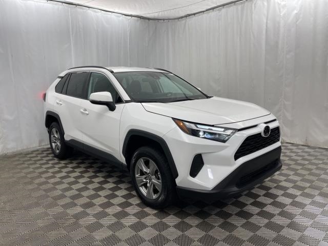 2024 Toyota RAV4 XLE FWD