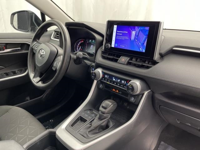 2024 Toyota RAV4 XLE FWD