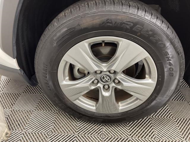 2024 Toyota RAV4 XLE FWD