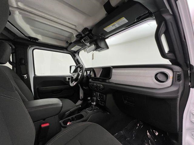 2024 Jeep Wrangler 4xe Sahara AWD