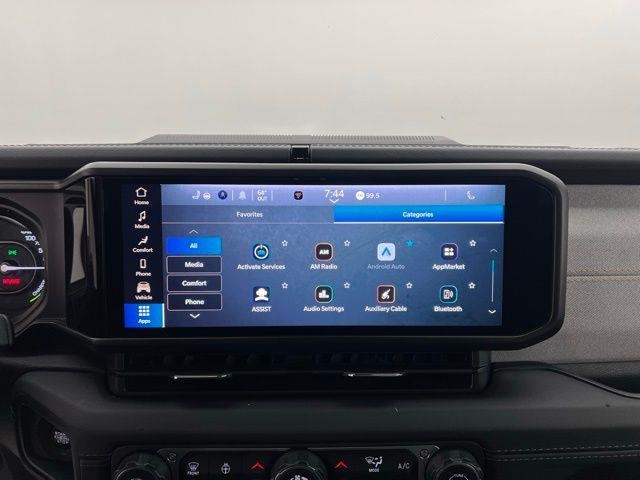 2024 Jeep Wrangler 4xe Sahara AWD