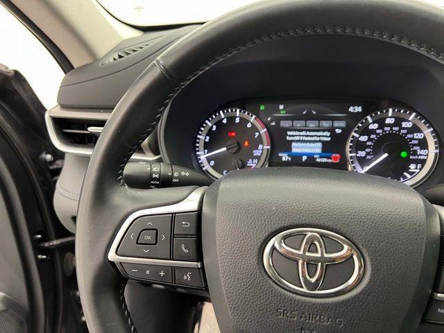 2024 Toyota Highlander LE AWD
