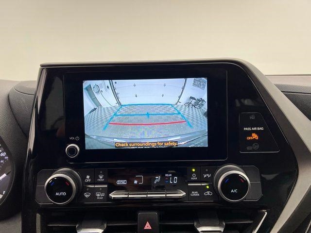 2024 Toyota Highlander LE AWD