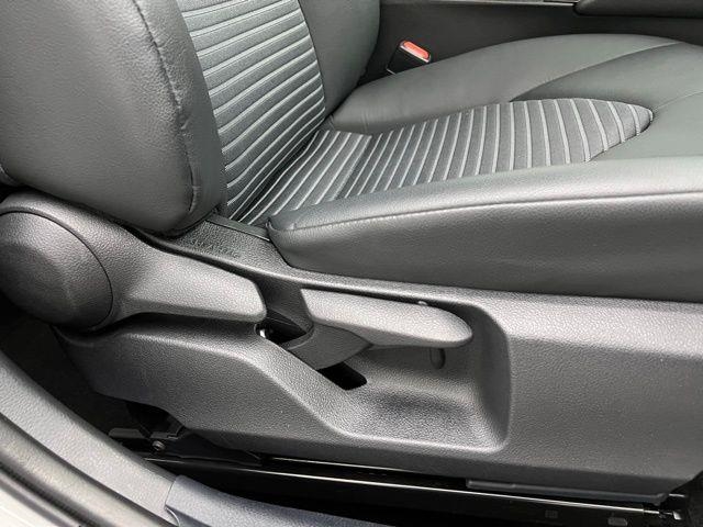 2024 Toyota Camry SE FWD