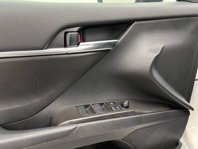 2024 Toyota Camry SE FWD