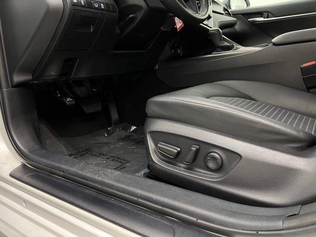 2024 Toyota Camry SE FWD