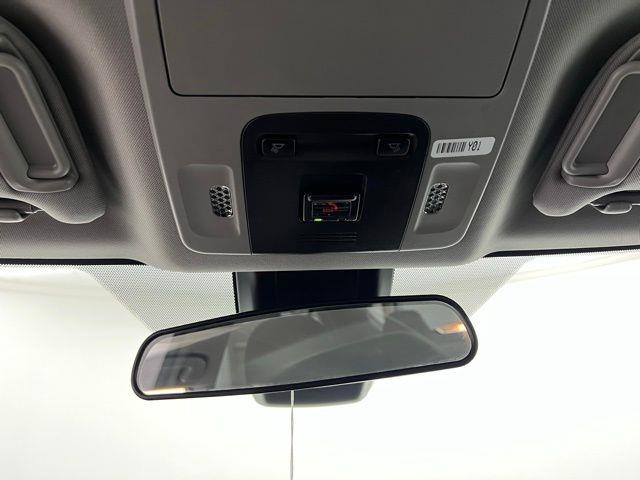 2024 Toyota Camry SE FWD