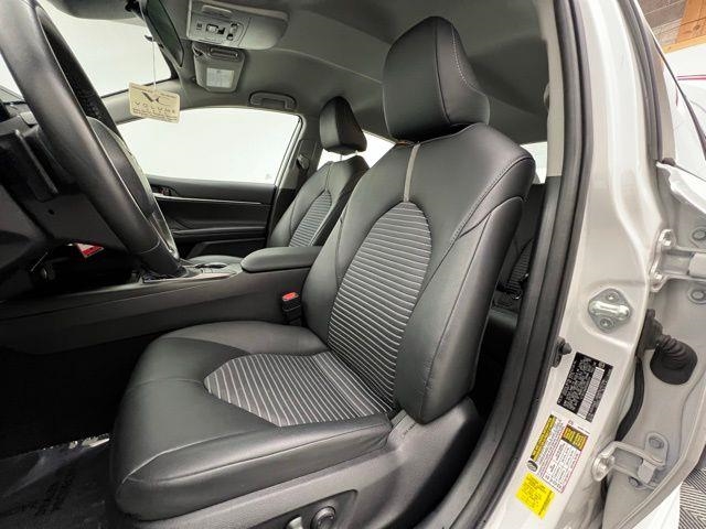 2024 Toyota Camry SE FWD