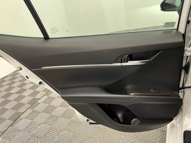 2024 Toyota Camry SE FWD